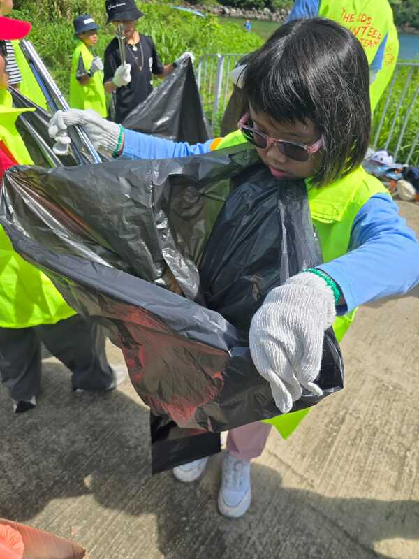 「揚帆清潔・海岸共建」海灘清潔活動